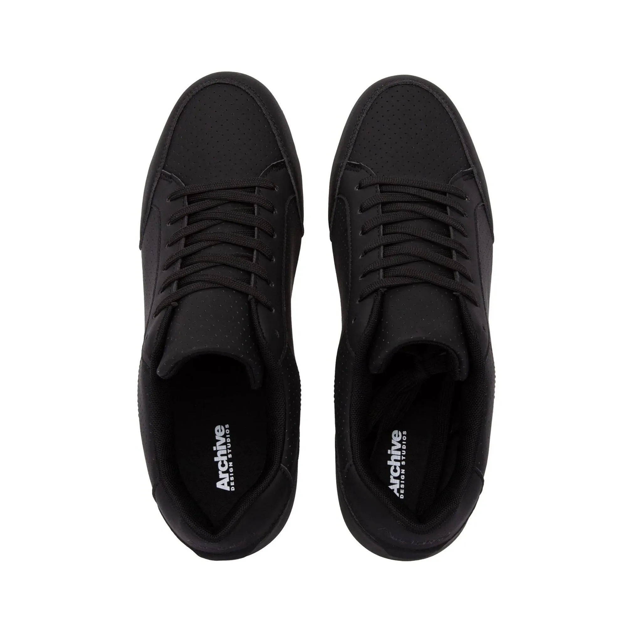 Archive Mens Court Trainers