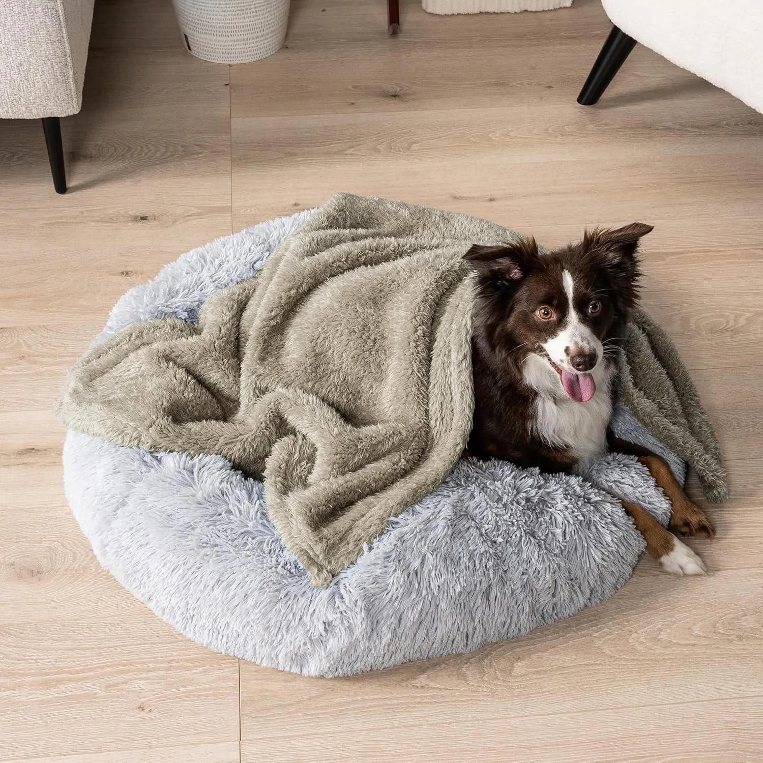 Fluffy Waterproof Dog Blanket for Small Medium Dogs, Soft Warm Pet Sherpa Throw Pee Proof Couch Cover