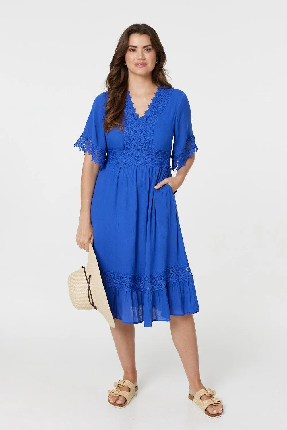 Lace Trim 3/4 Sleeve Midi Dress