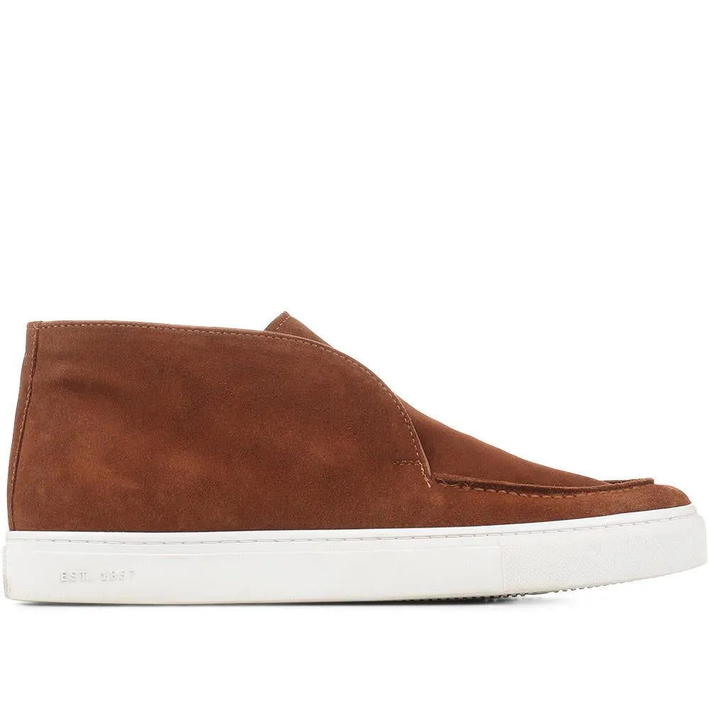 Sedgefield Suede Slip-On Trainers - SEDGEFIELD / 323 097