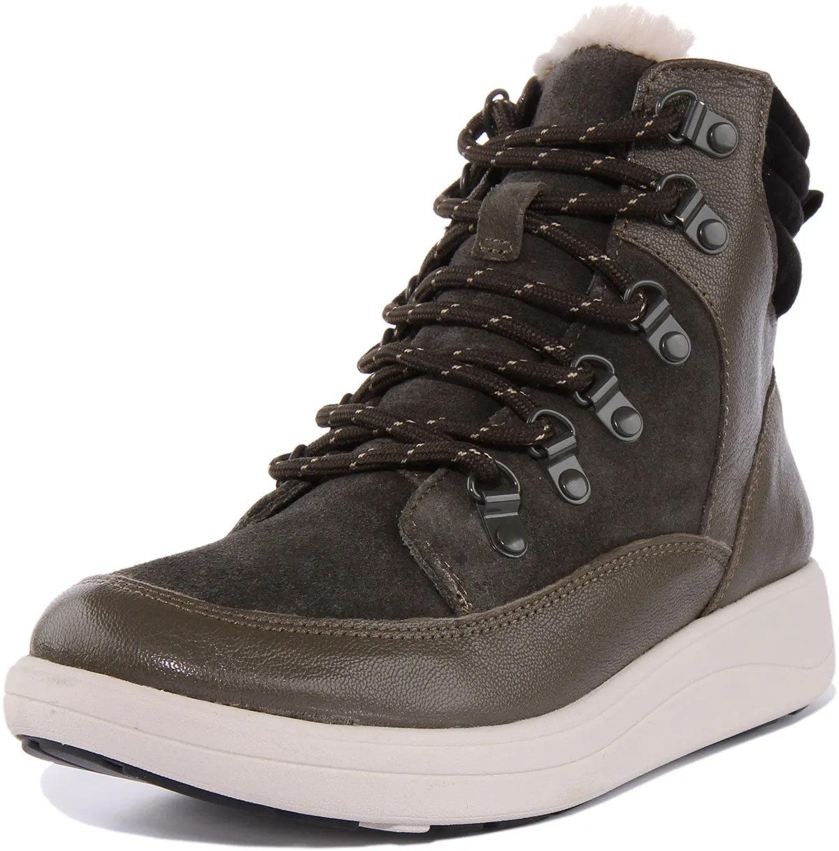 Strive Cotswold In Olive For Women