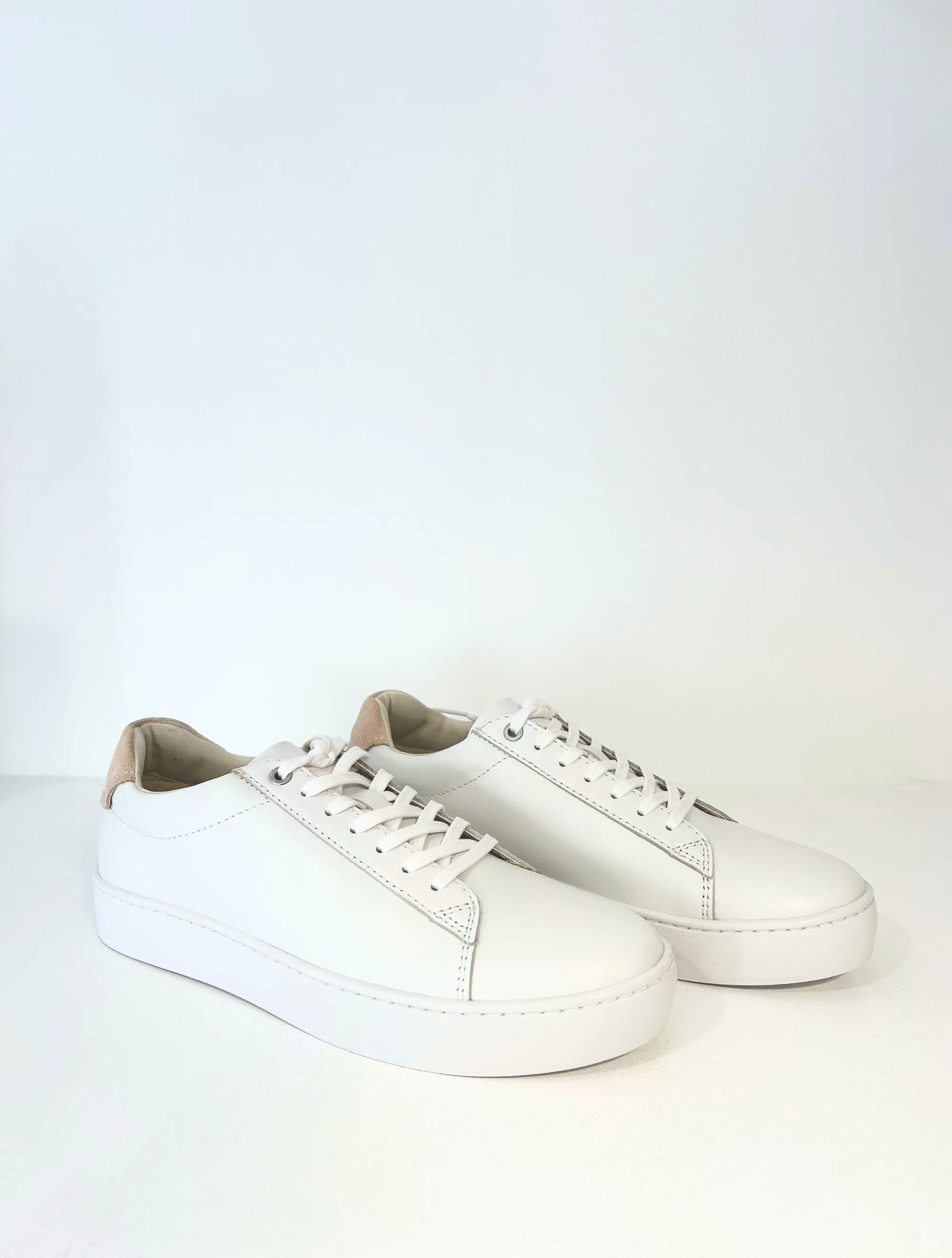 Zoe Sneaker White